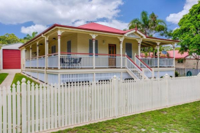 5 Bomburra Court - Rainbow Beach, Ticks All The Boxes, Pool, Shed, Fenced Yard, Pet Friendly
